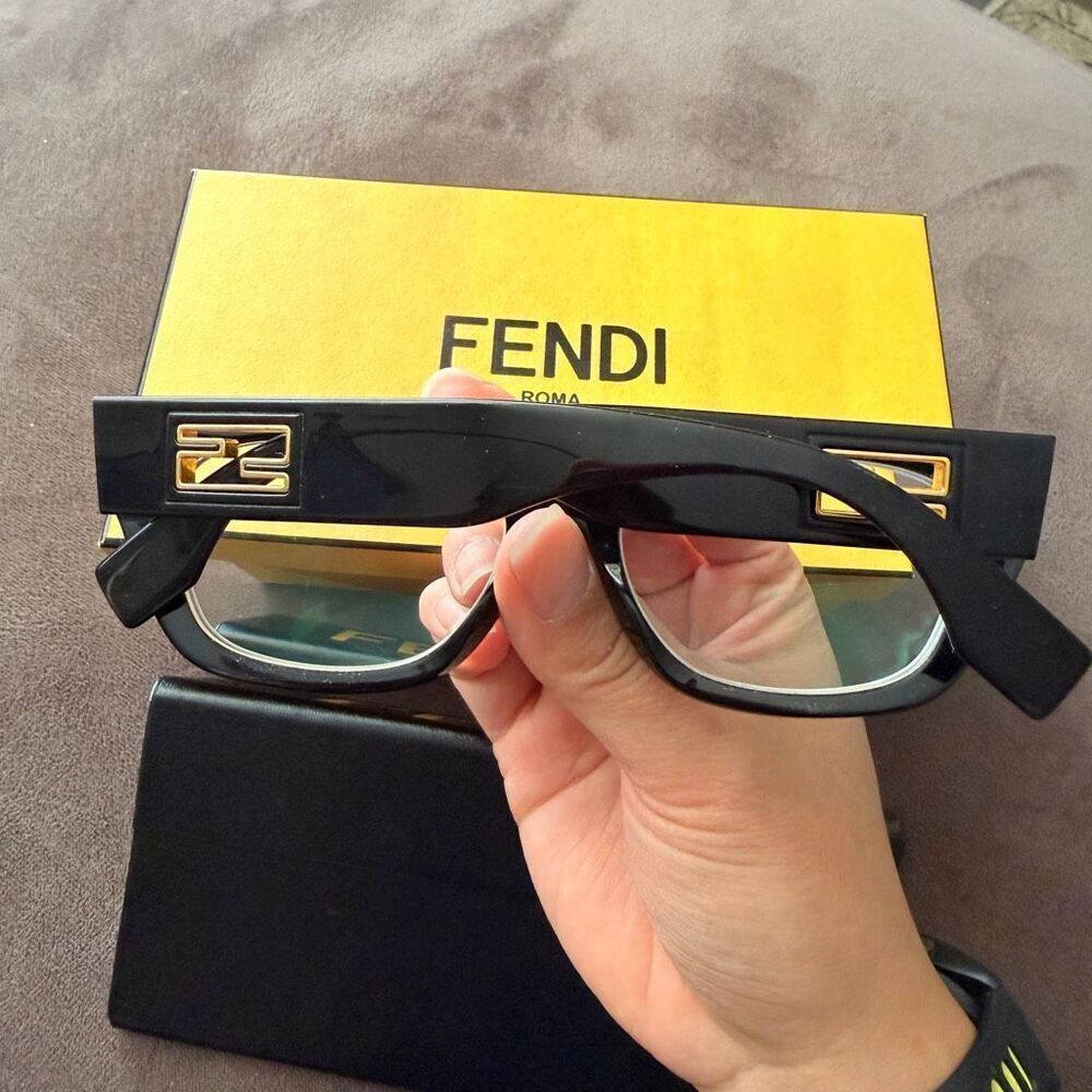 Fendi square eyeglasses - Picture 5 of 7